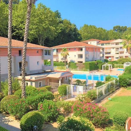 Loft Ravissant Avec Piscine Apartment Cagnes-sur-Mer Exterior photo